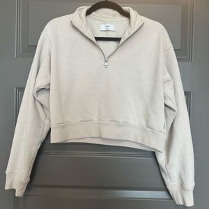 TNA 1/4 Zip Sweatshirt